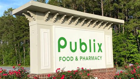 will publix be open on new year's day|More.